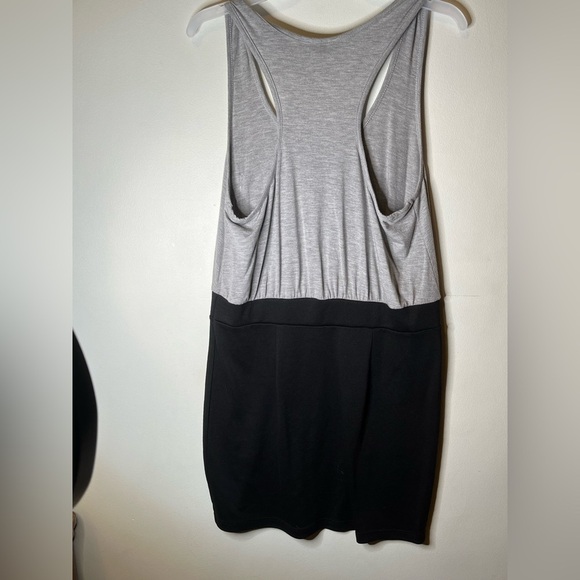 Gray and black tank dress - Picture 2 of 2